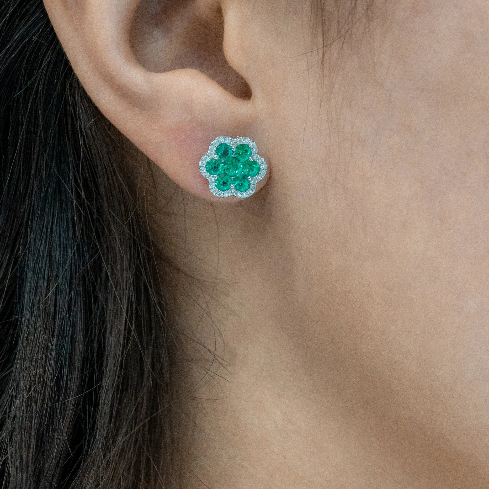 14k White Gold Diamond Emerald Cluster Earrings