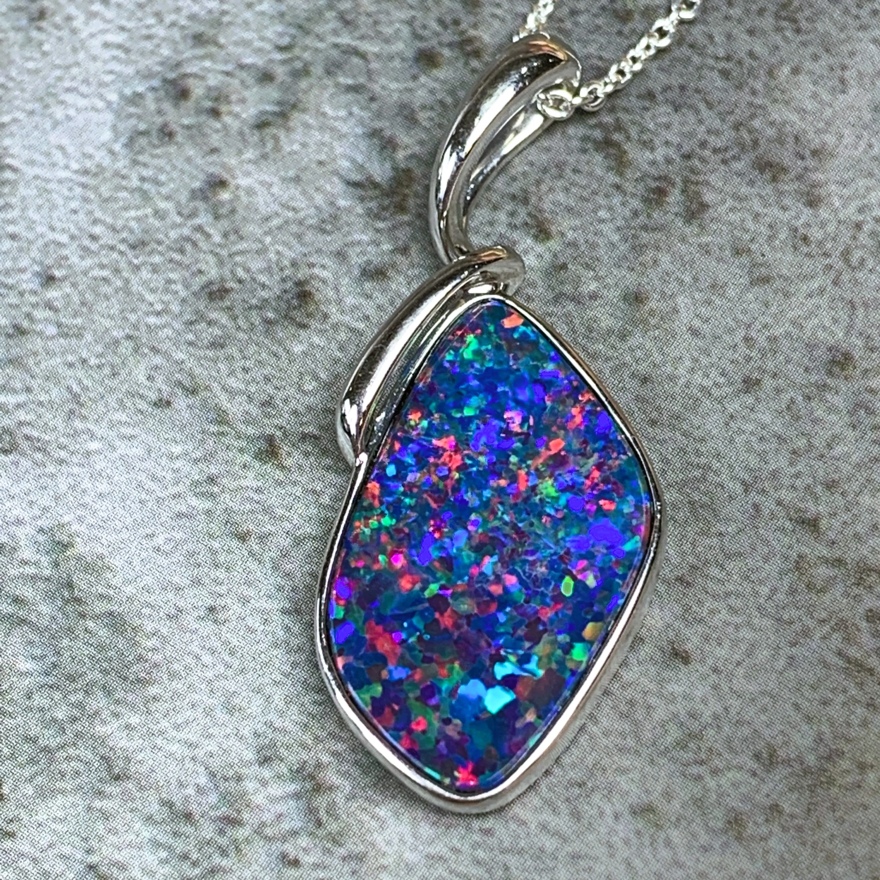 14kt White Gold Red Opal 8.2ct Doublet pendant