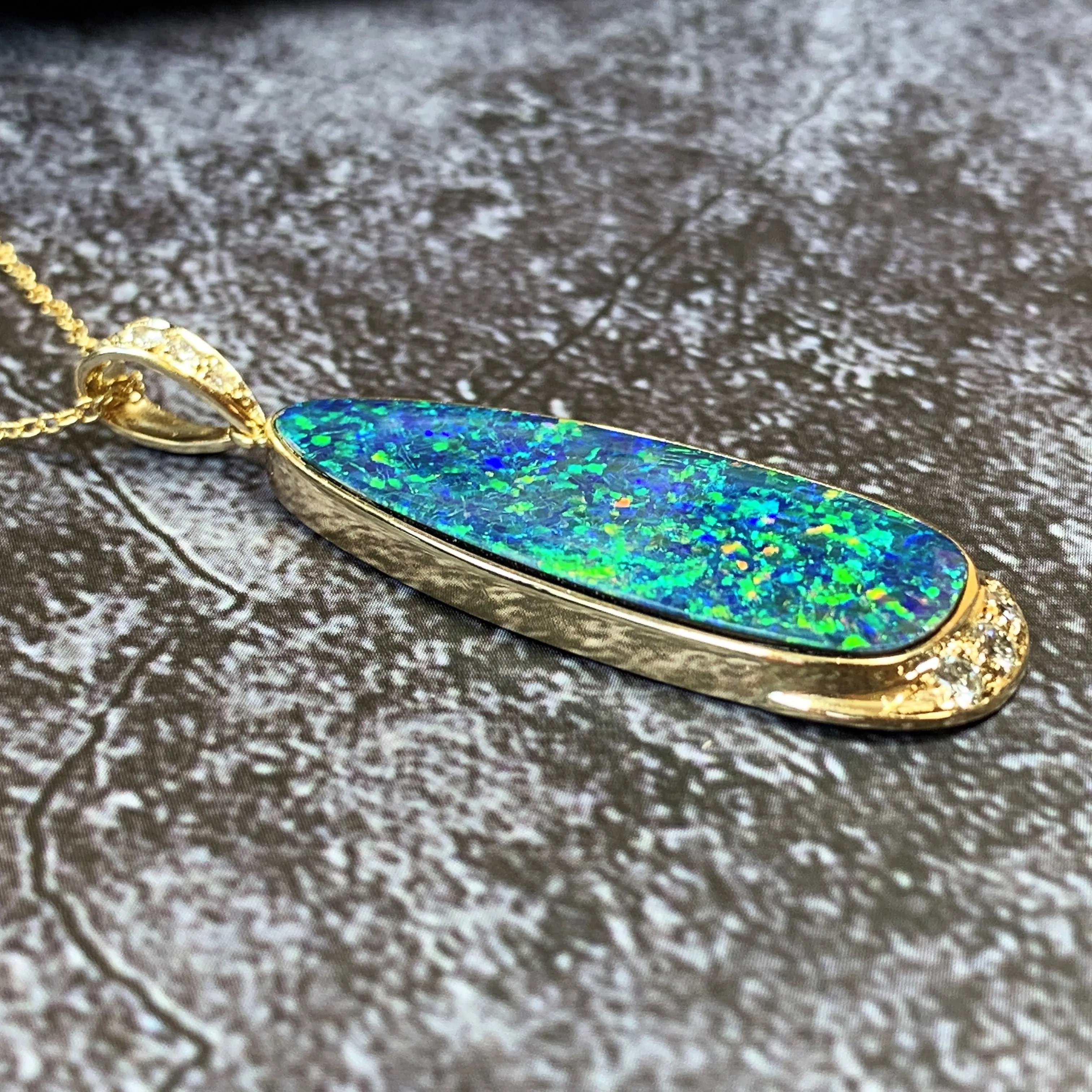 14kt Yellow Gold 12.77ct Opal doublet and Diamond pendant