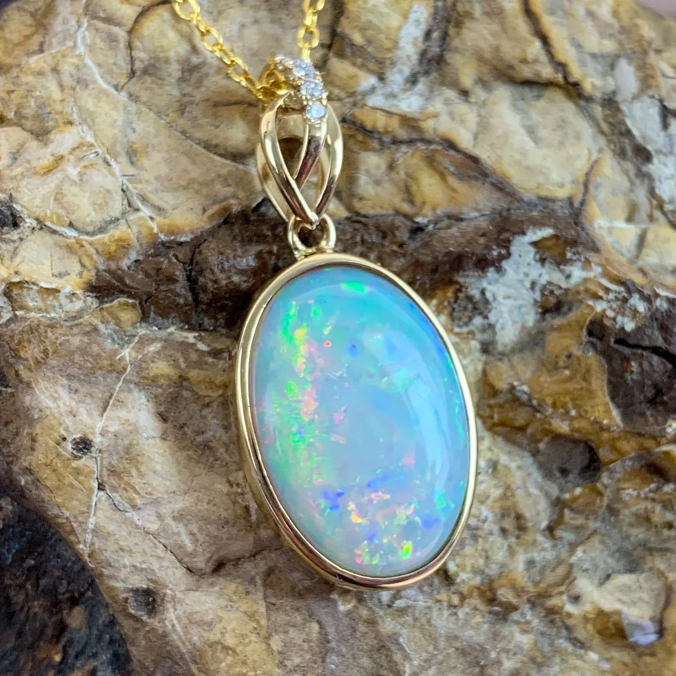 14kt Yellow Gold pendant White Opal and Diamond