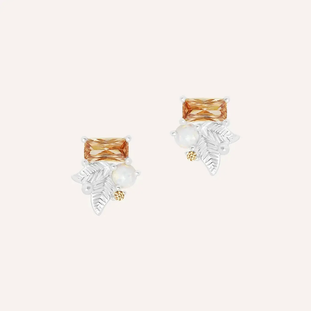 Abundance Leaf Studs