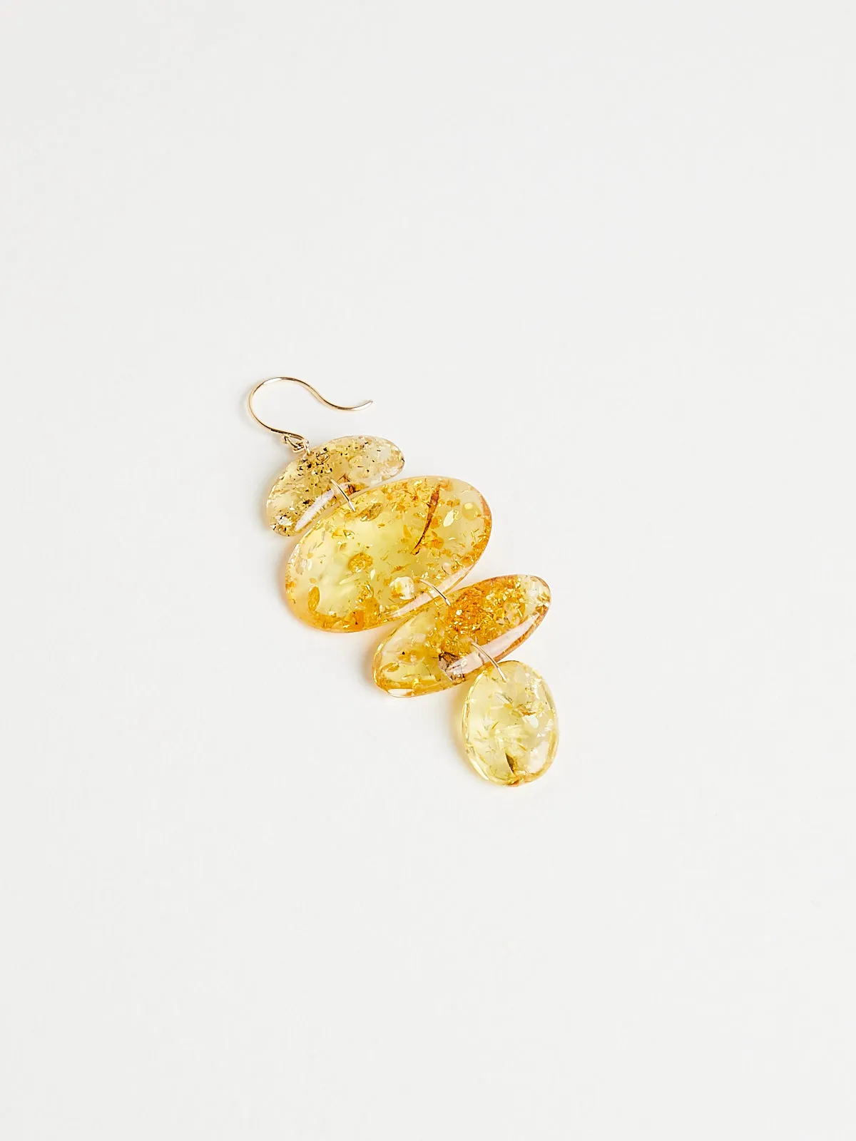 Amber Small Oval Totem Earrings on 18k Yellow Gold