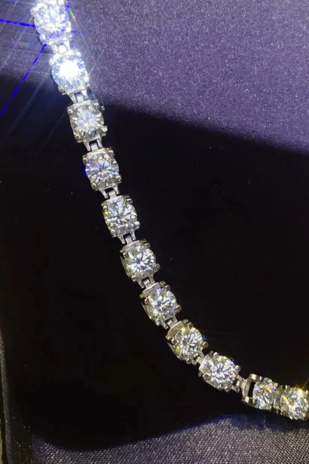 *APP EXCLUSIVE* 10 Carat Moissanite Platinum-Plated Bracelet