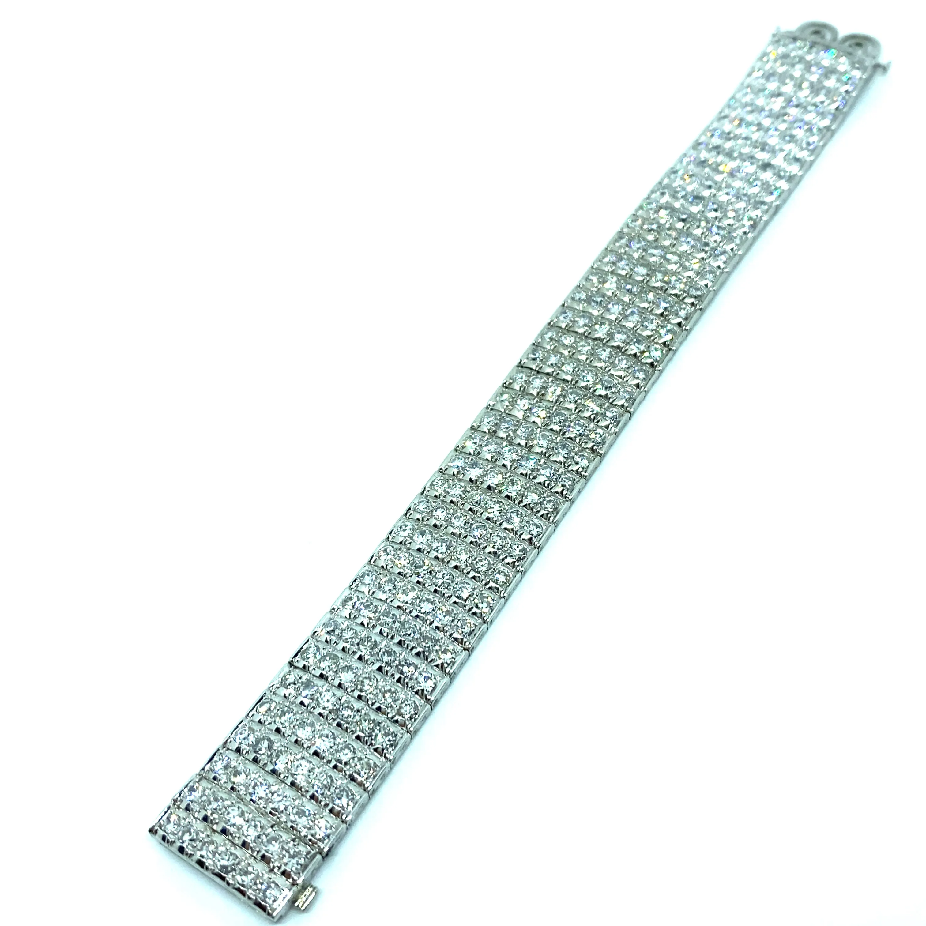 Bulgari Art Deco 30 Carat Diamond Engraved Platinum Tennis Bracelet