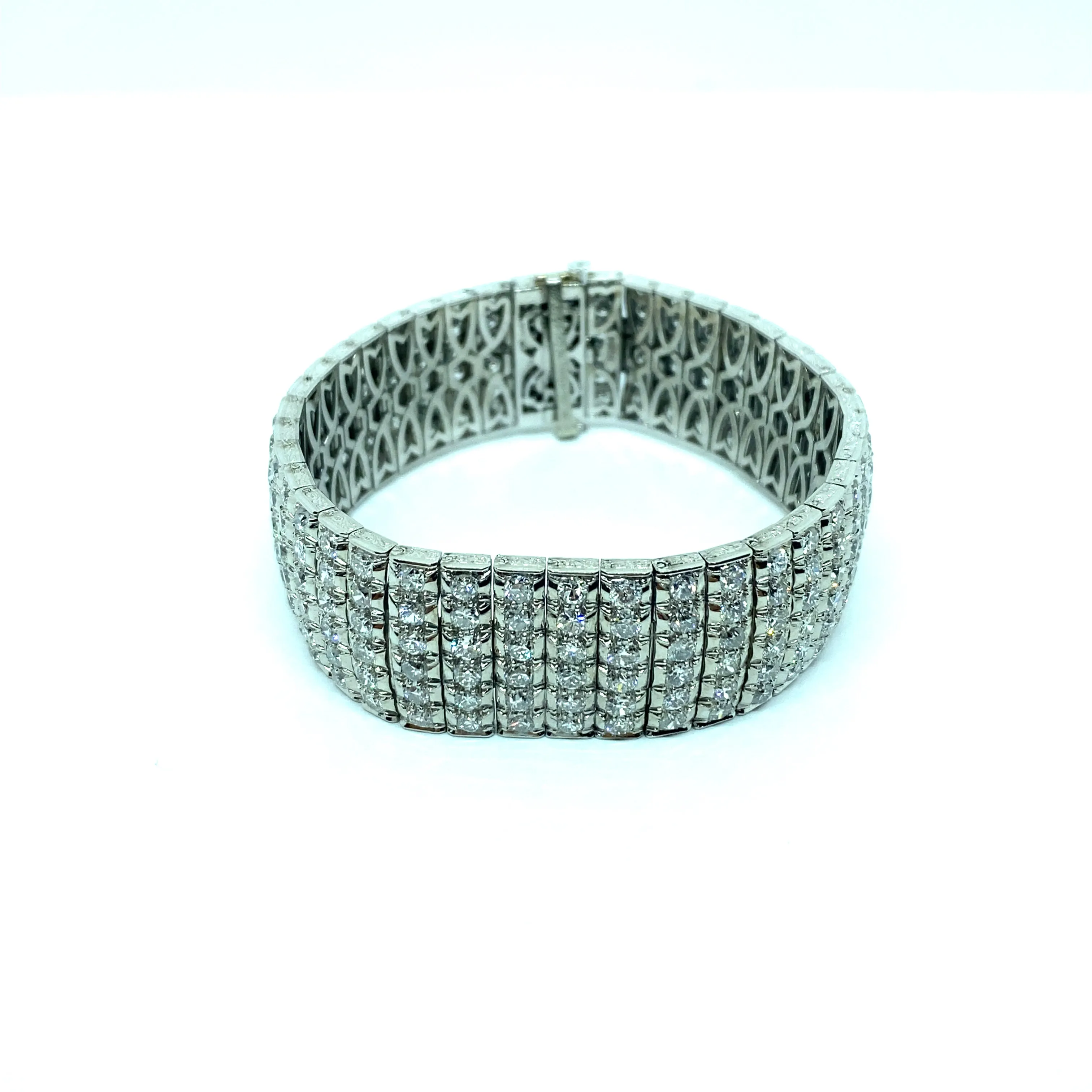 Bulgari Art Deco 30 Carat Diamond Engraved Platinum Tennis Bracelet