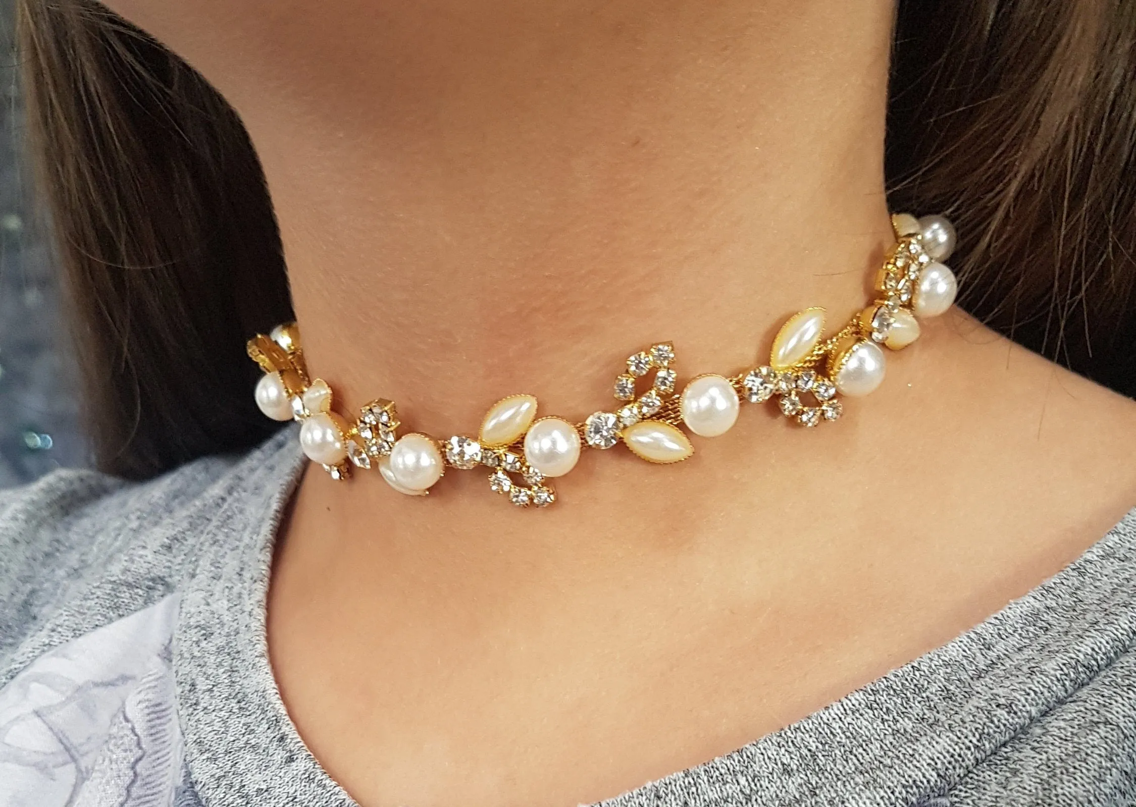 CHOKER NECKLACE,  Rhinestone Crystal silver or gold tone