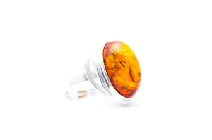 Classic Oval Ring with Cognac Amber