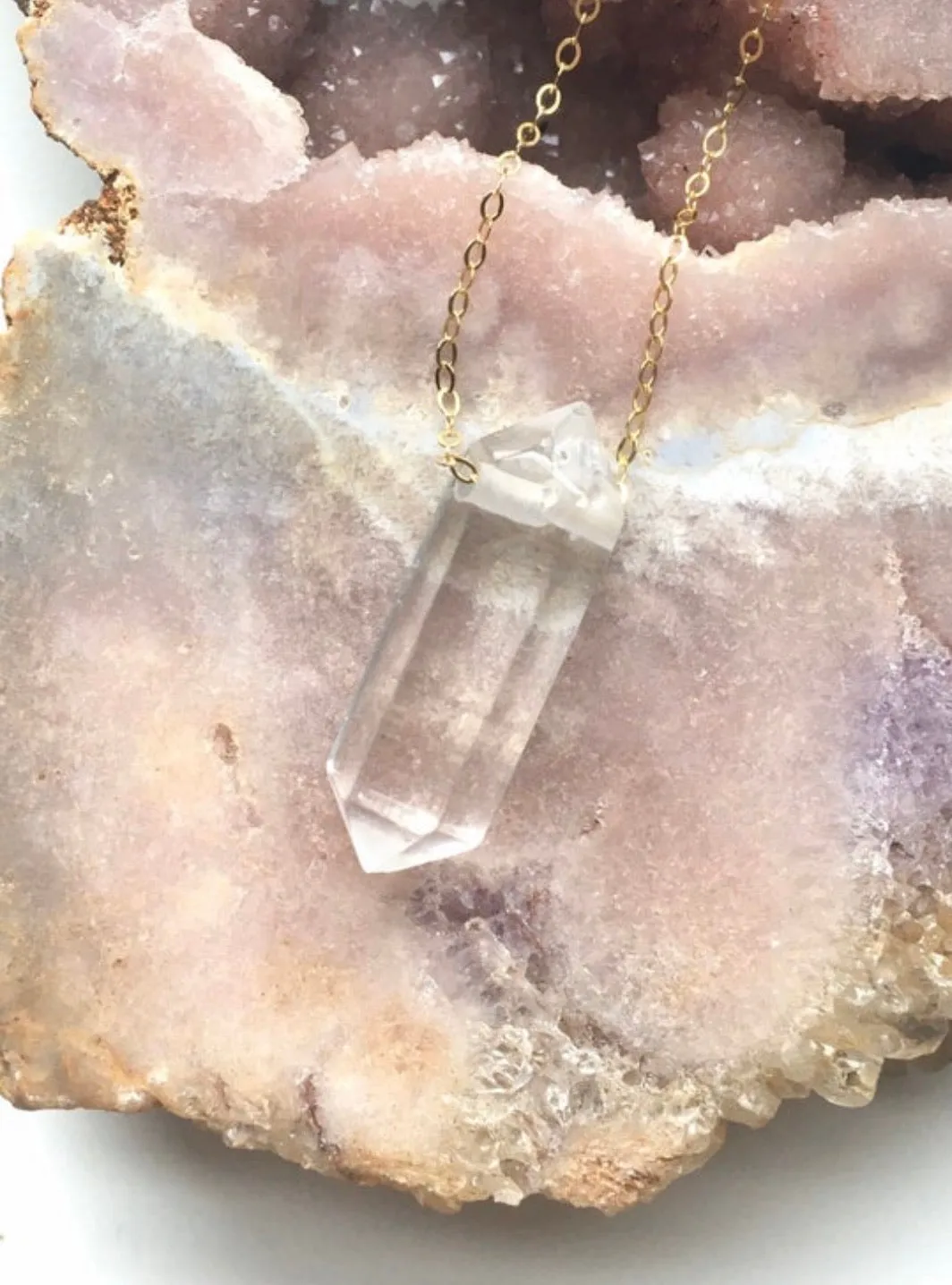 CLEAR QUARTZ NECKLACE • Raw Crystal Necklace - Crystal Healing Necklace - Quartz Jewelry