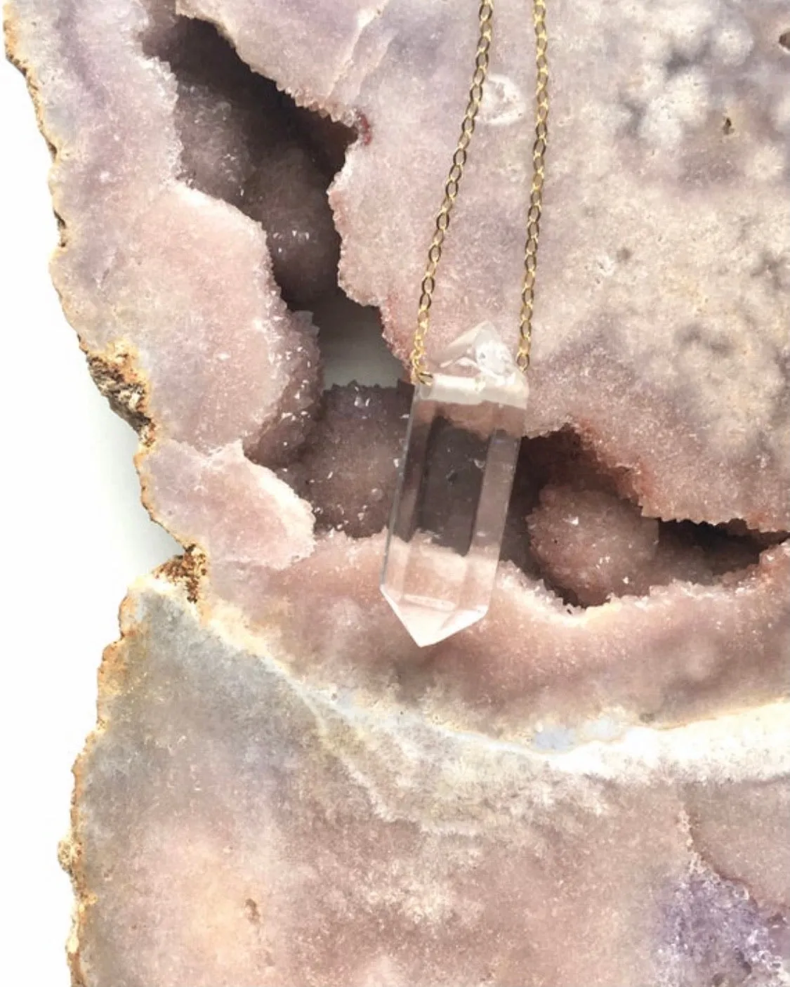 CLEAR QUARTZ NECKLACE • Raw Crystal Necklace - Crystal Healing Necklace - Quartz Jewelry