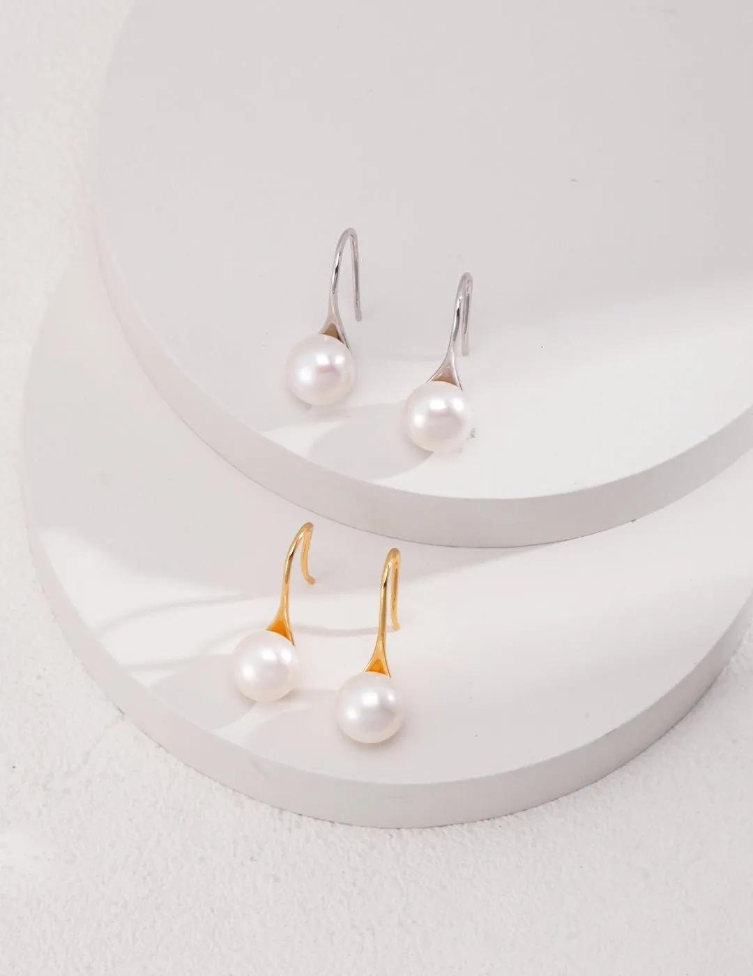 Daily Sterling Silver Natural Pearl Ear Hooks