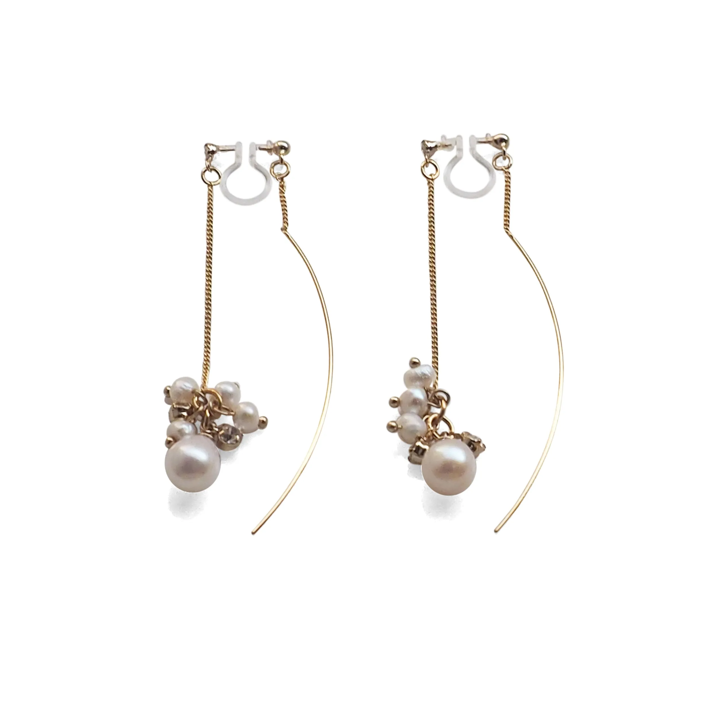 Double Sided White Freshwater Pearl Invisible Clip On Earrings (Gold tone)