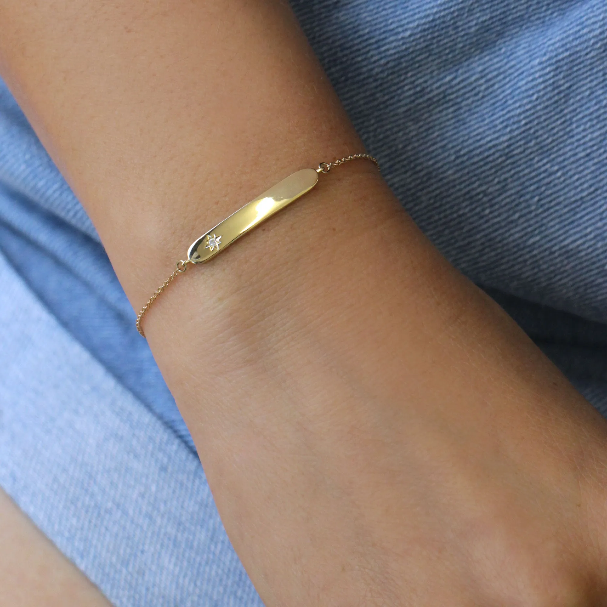 Florence Gold Bracelet With Star setting   Engraved