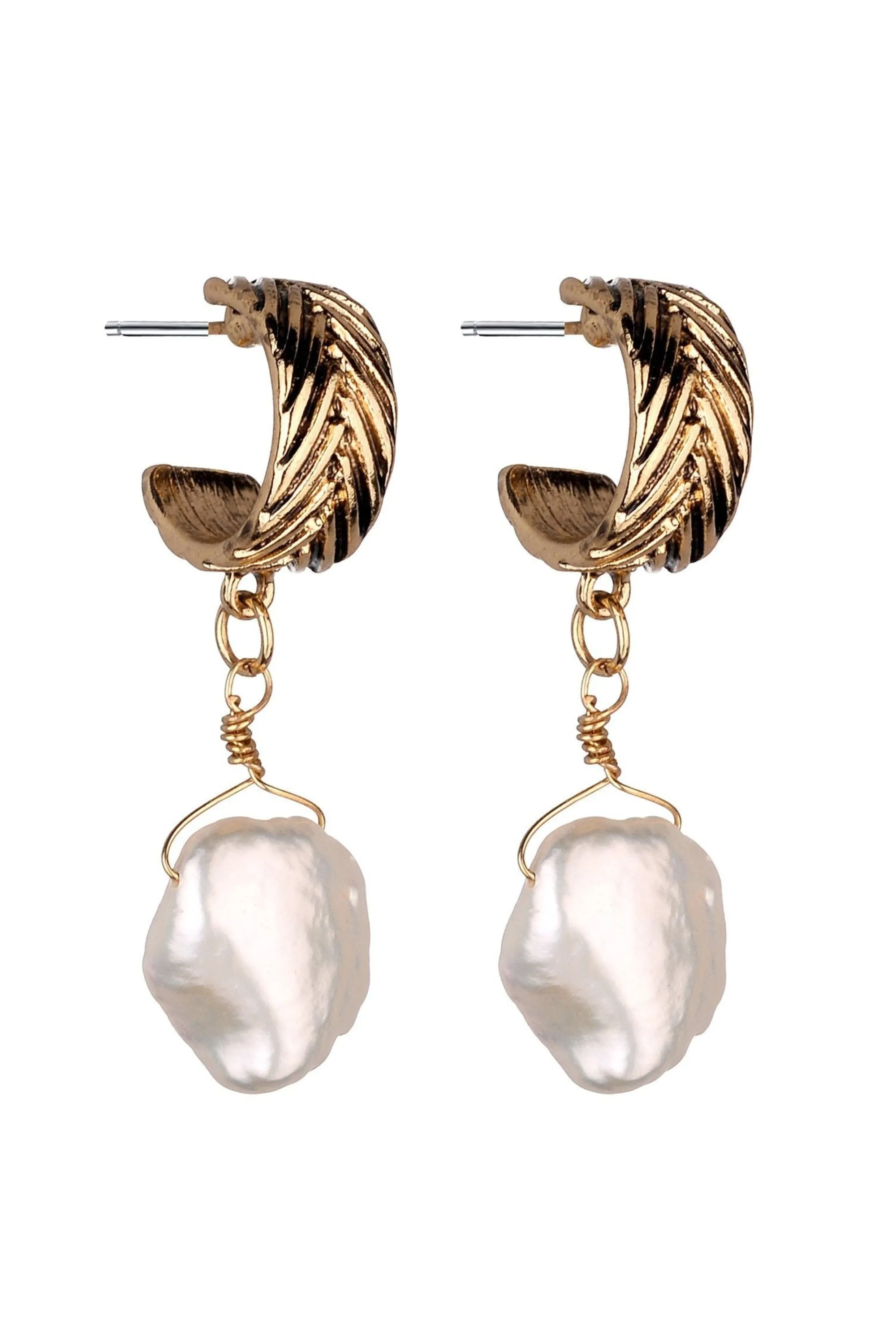 G and G Collective - GGSG Sharna Freshwater Pearl Earrings