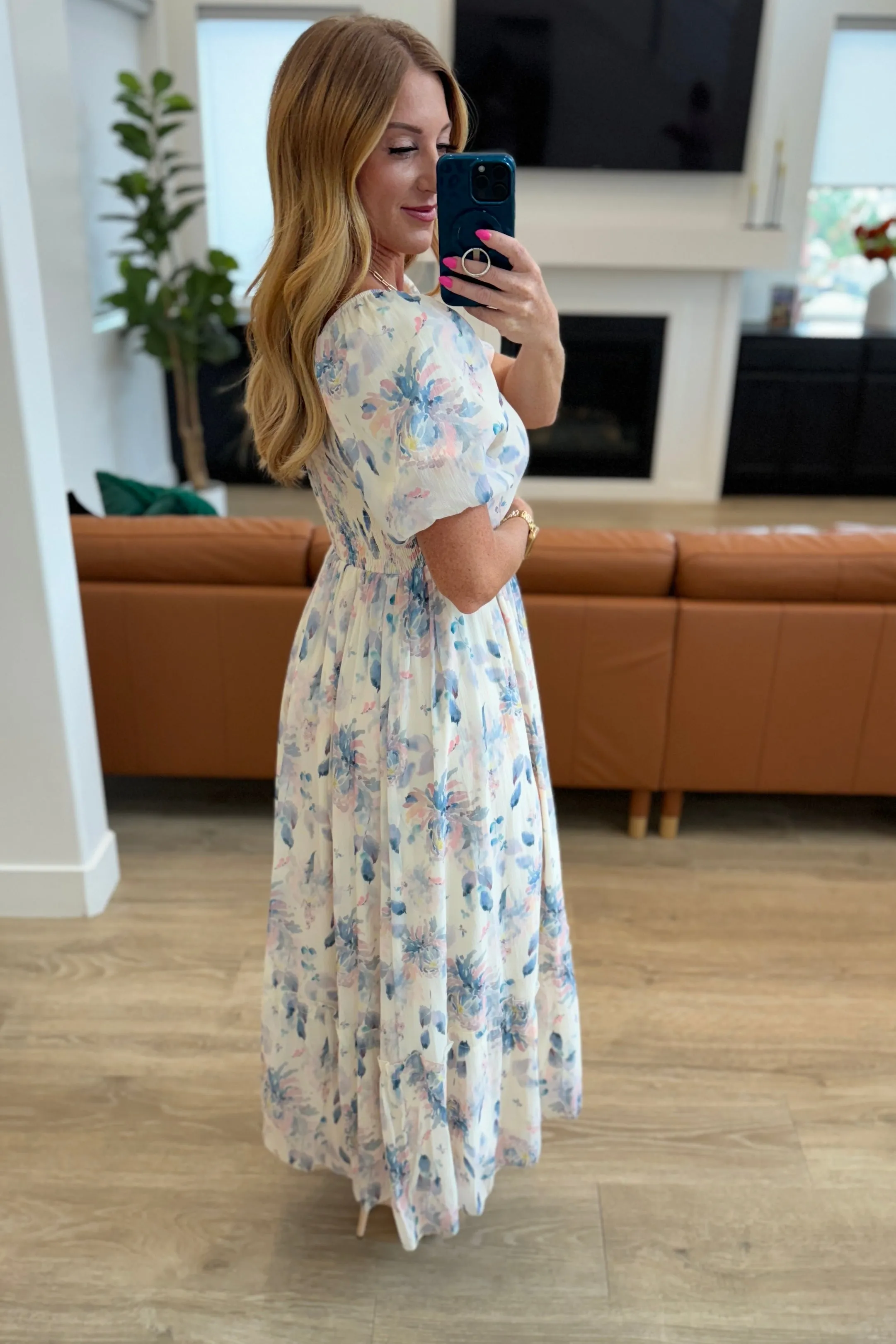 Gentle Yet Strong Balloon Sleeve Floral Dress