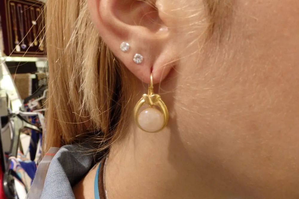 Gold sandstone earrings