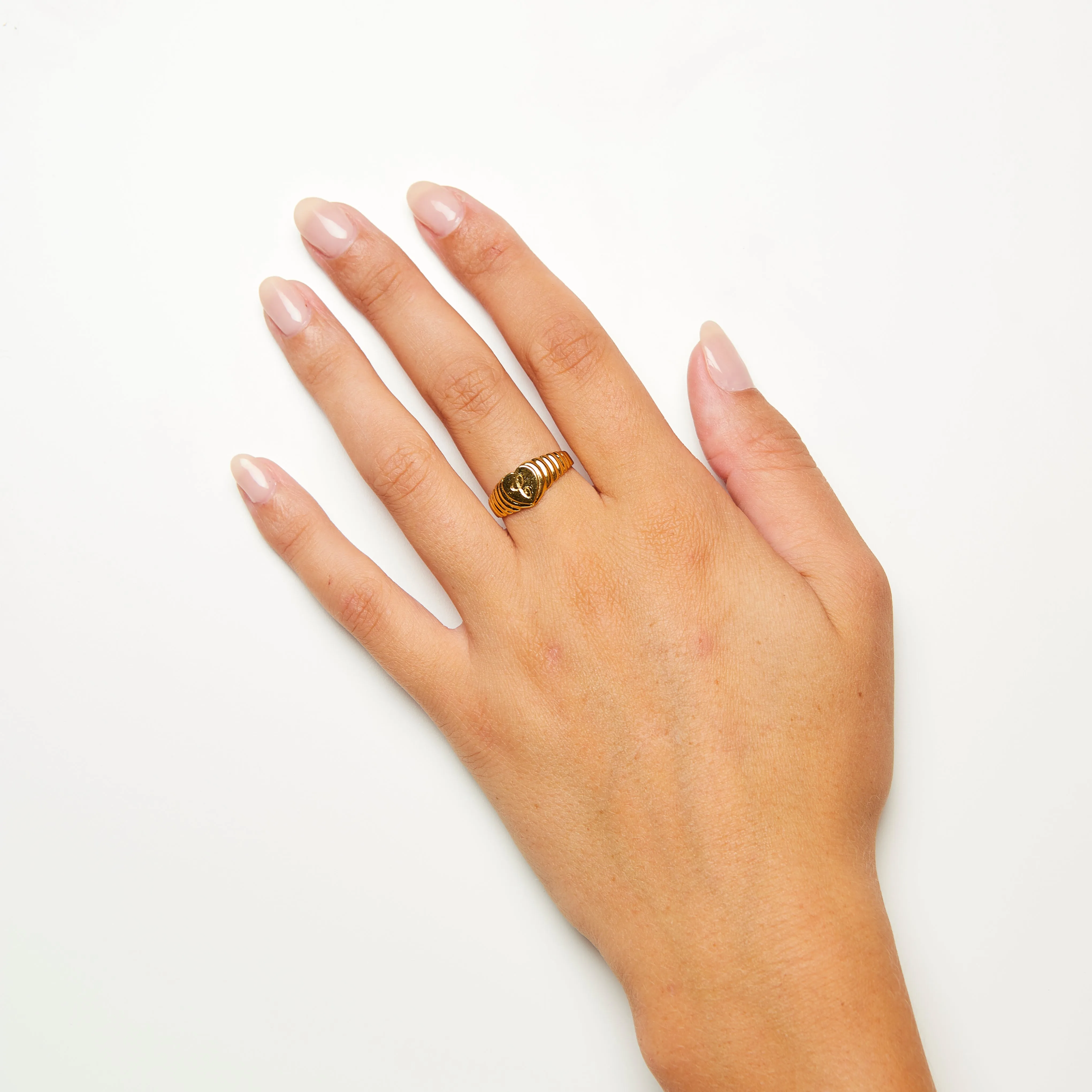 Heart Signet Ring in Solid Gold