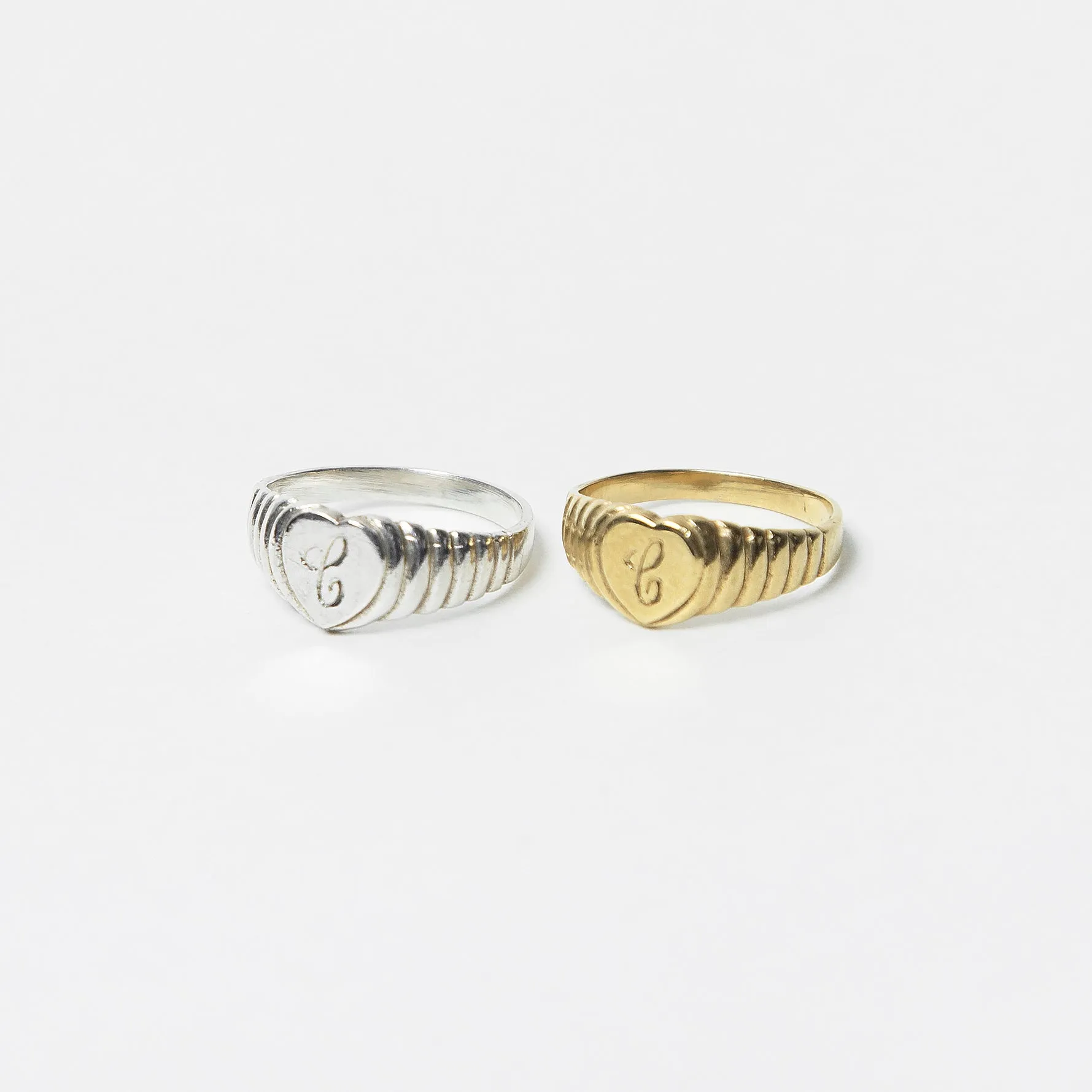 Heart Signet Ring in Solid Gold