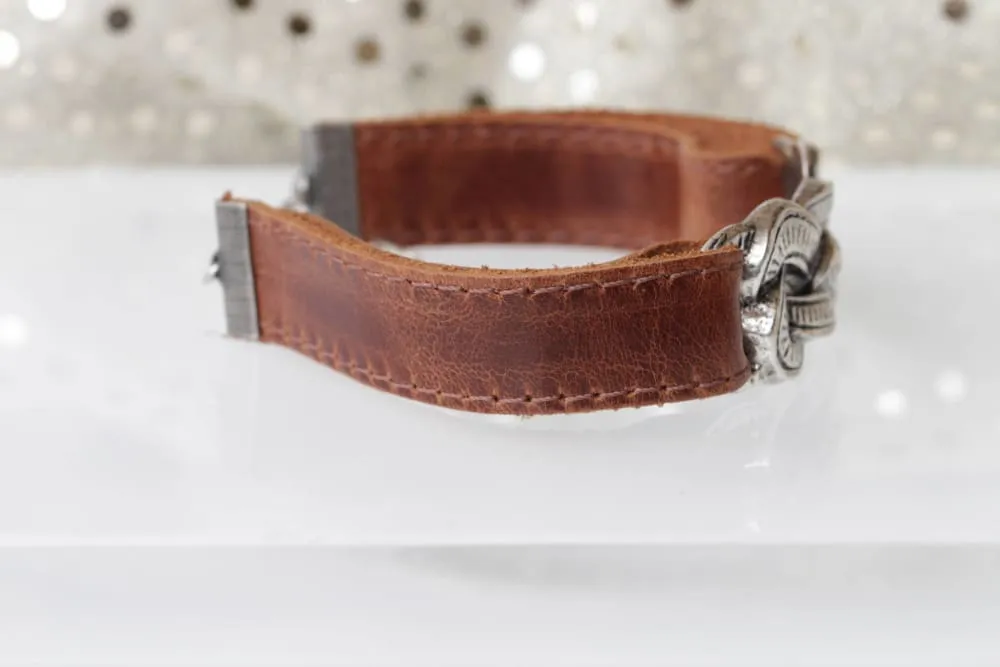 MEN LEATHER BRACELET