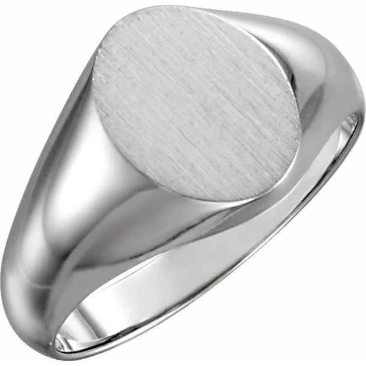 Platinum 10x8 mm Oval Signet Ring