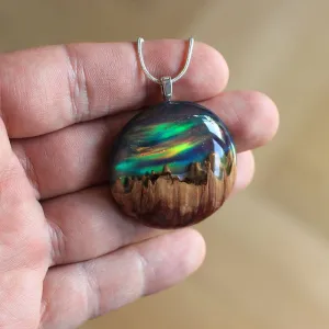 Red Sea | opal pendant [round]