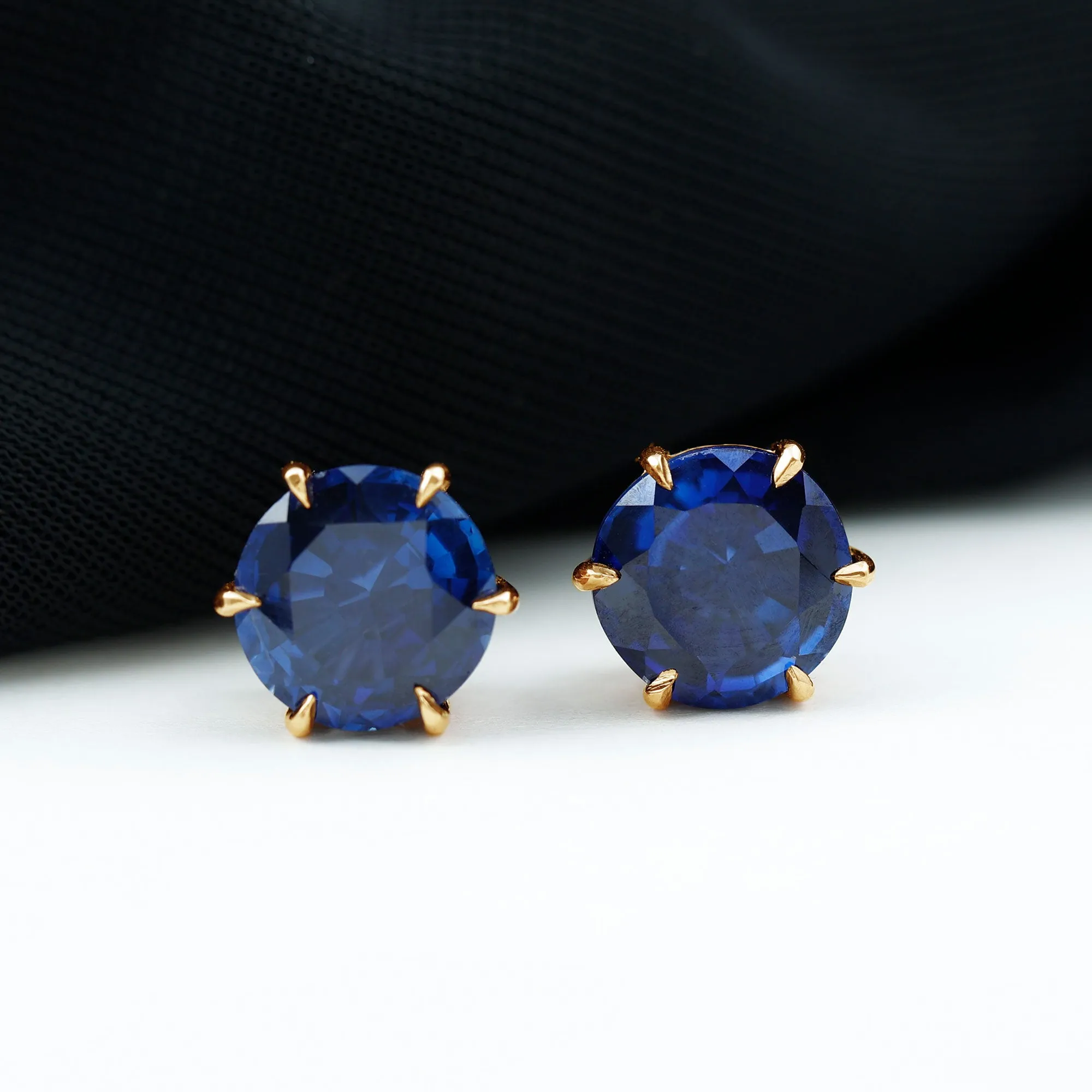 Round Lab Grown Blue Sapphire Solitaire Stud Earrings in 6 Claw Prong Setting