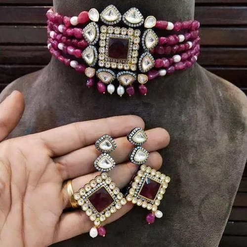 Square Pendant Choker Set