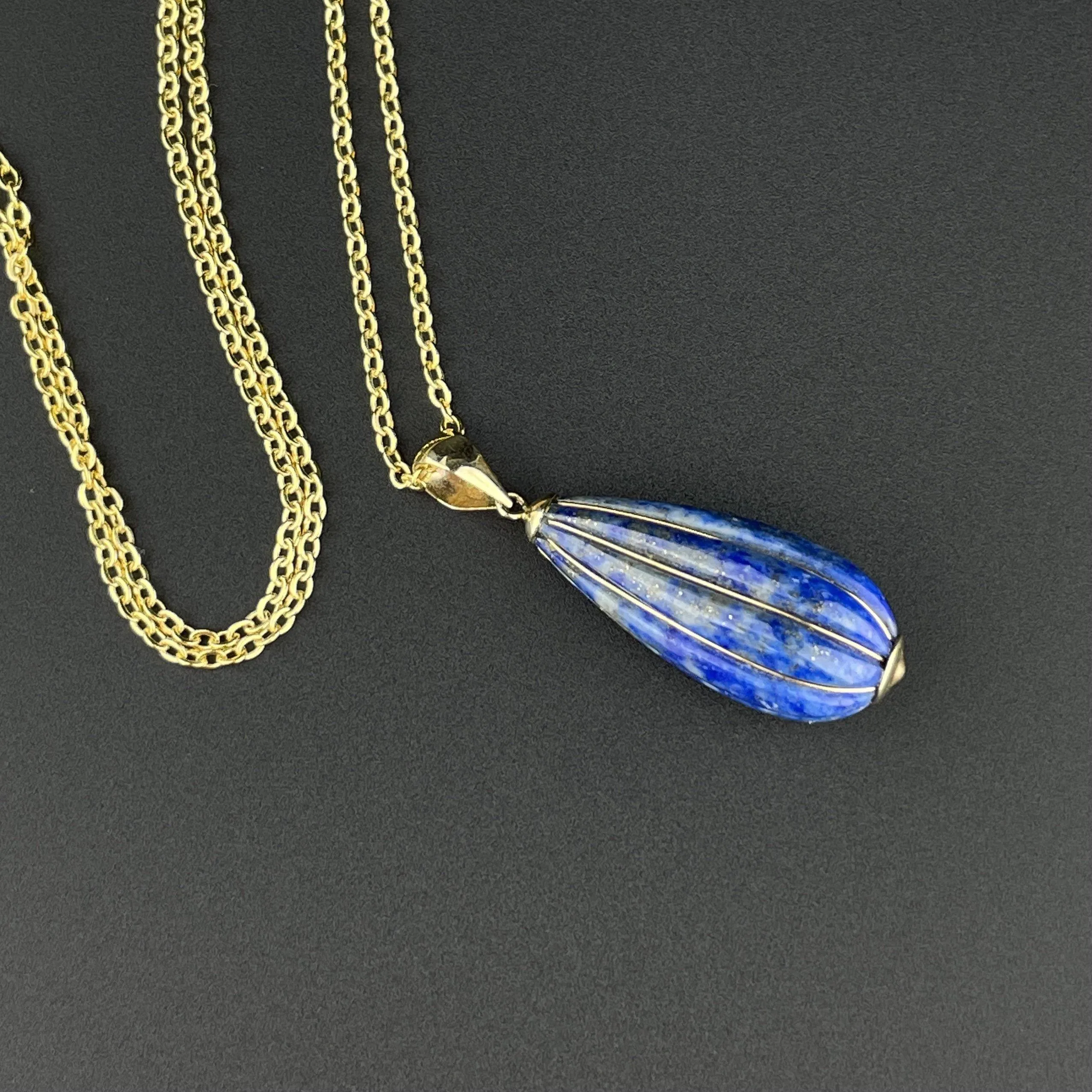 Vintage 14K Gold Lapis Lazuli Teardrop Pendant Necklace