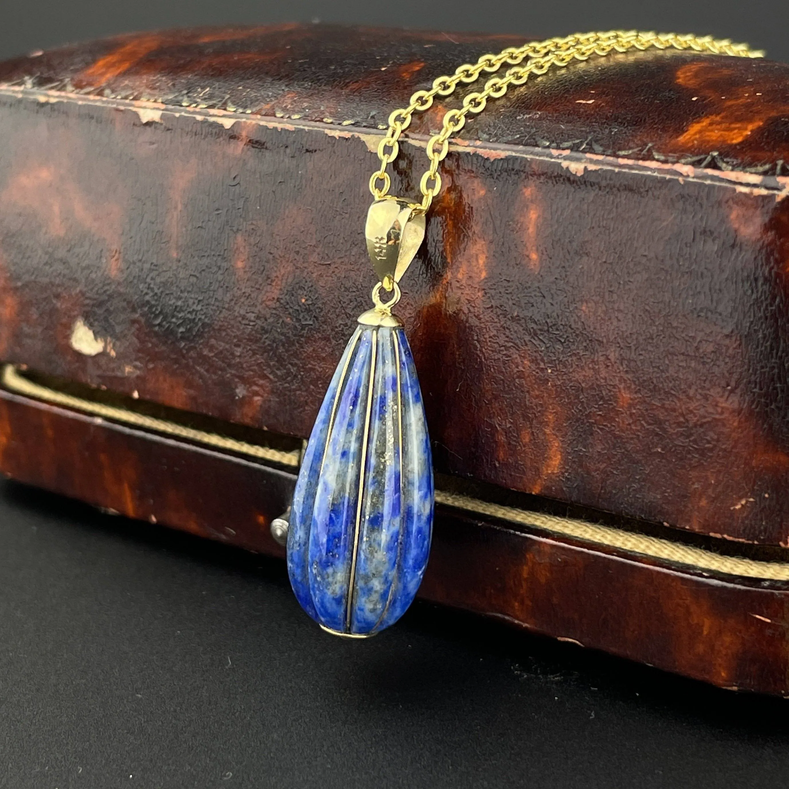 Vintage 14K Gold Lapis Lazuli Teardrop Pendant Necklace