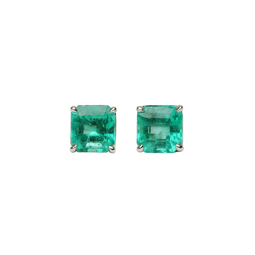 White Gold Emerald Stud Earrings