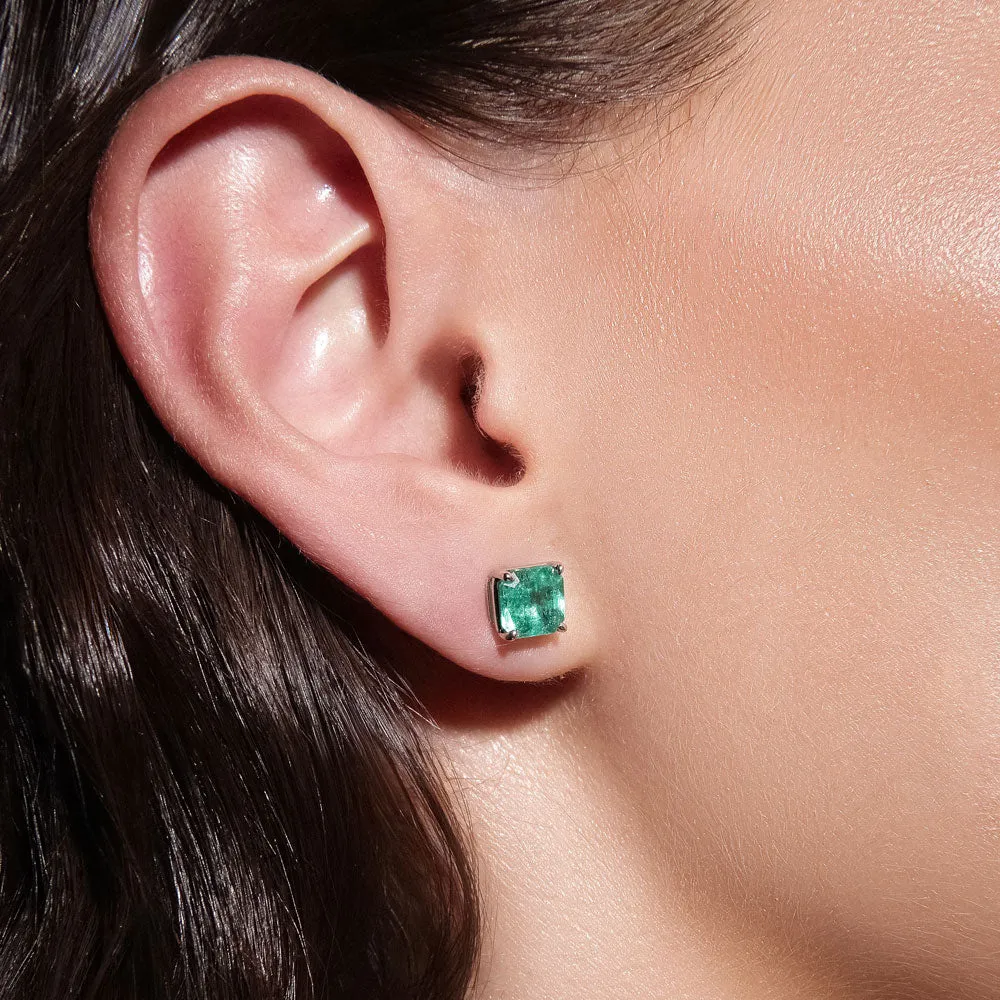 White Gold Emerald Stud Earrings